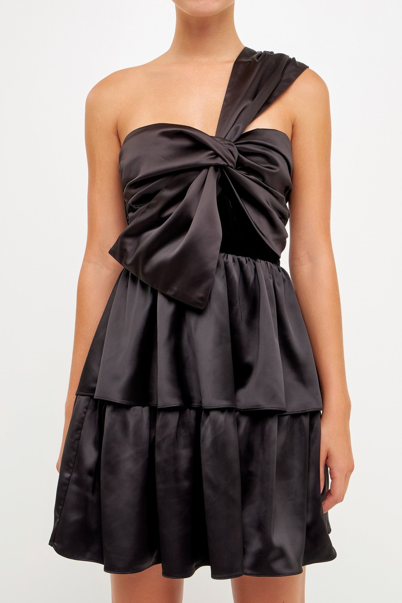 one shoulder black satin dress Shona Joy La Lune Cowl Back Maxi in The chic one shoulder style offers you the perfect opportunity to accessorize with your favorite earrings and bracelet for an effortlessly polished look Signature Elegance Black Satin One-Shoulder
