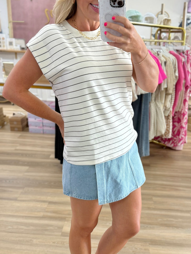 T&S Bella Tee