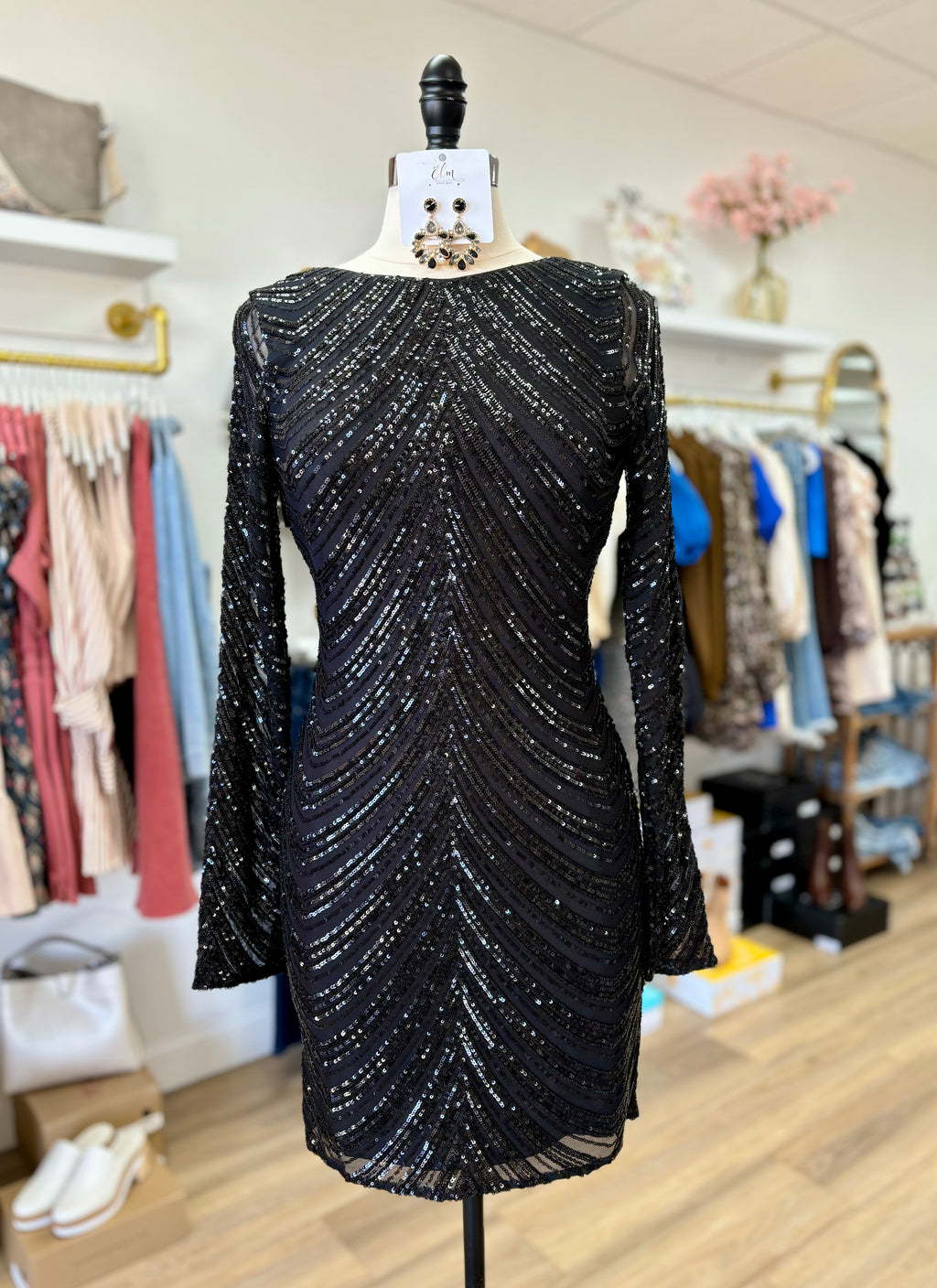 Black Long Sleeve Sequin Dress Large Black Long Sleeve Sequin Dress Large