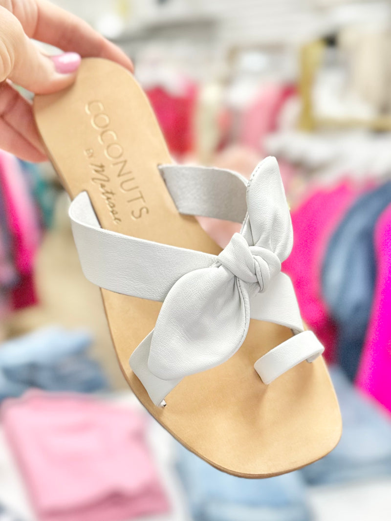 Matisse-White Bow Sandal