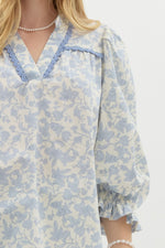 Blue Floral 3/4 Sleeve Top